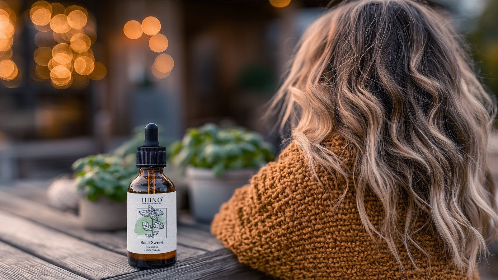 How Organic Basil Sweet Oil Elevates Perfume Formulas